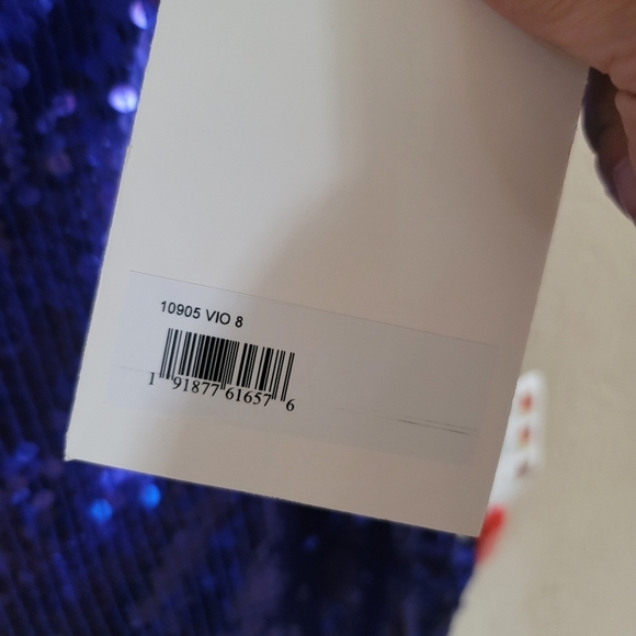 Mac Duggal, Sequined One Shoulder Asymmetrical Hem Gown, Violet, Size 8, NWT - Picture 14 of 14